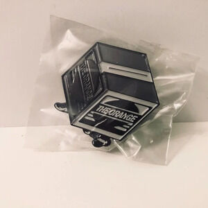 Metal Gear Solid The Orange Box Enamel Metal Pin Double Rubber  Backing